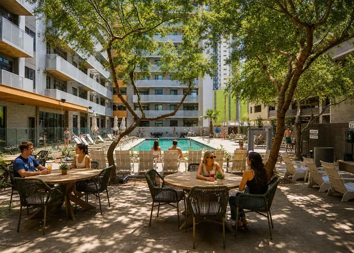 Apartment Chic Downtown Gem W Scenic Balcony Park