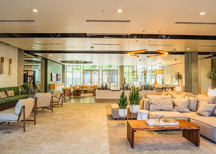 Chic Downtown Gem W Scenic Balcony Park * Phoenix